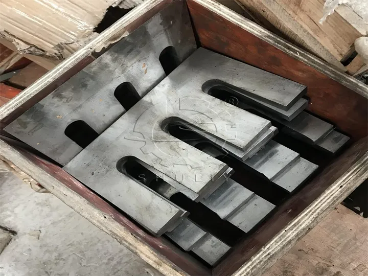 एल्युमीनियम ब्लेड