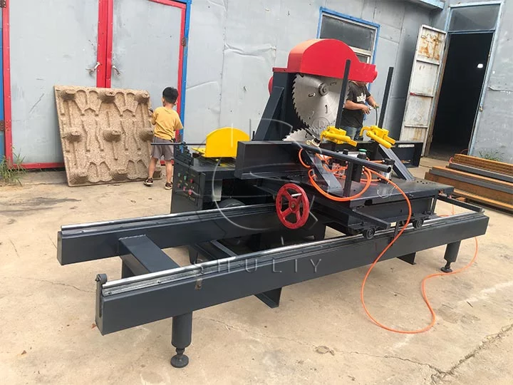 Automatic Wood Sawmill Machine