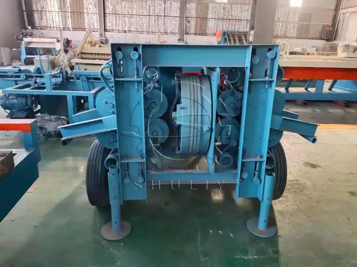 Wood Debarking Machine