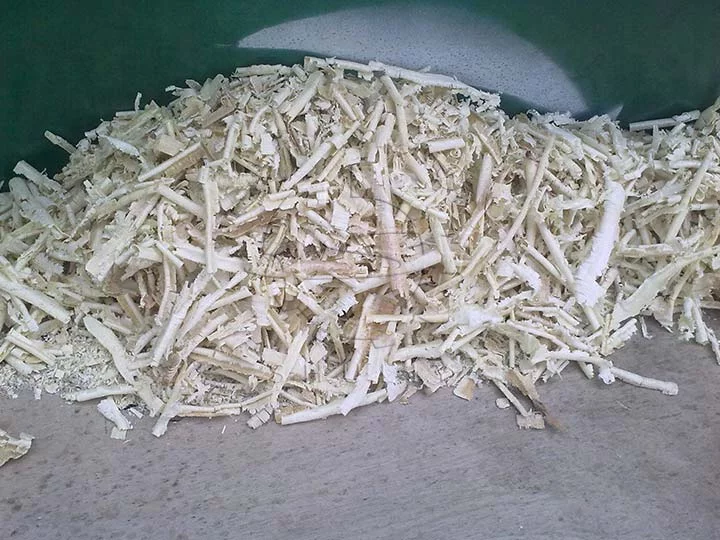 wood shavings for making wood blocks