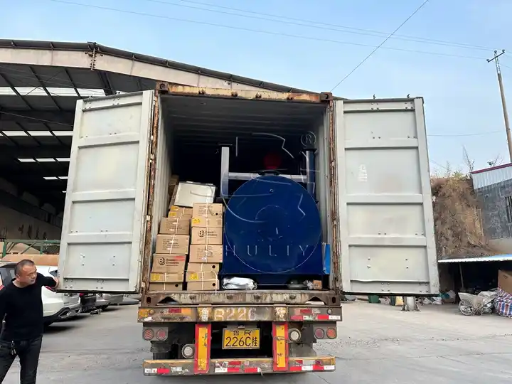 숯 생산라인이 짐바브웨로 배송됨